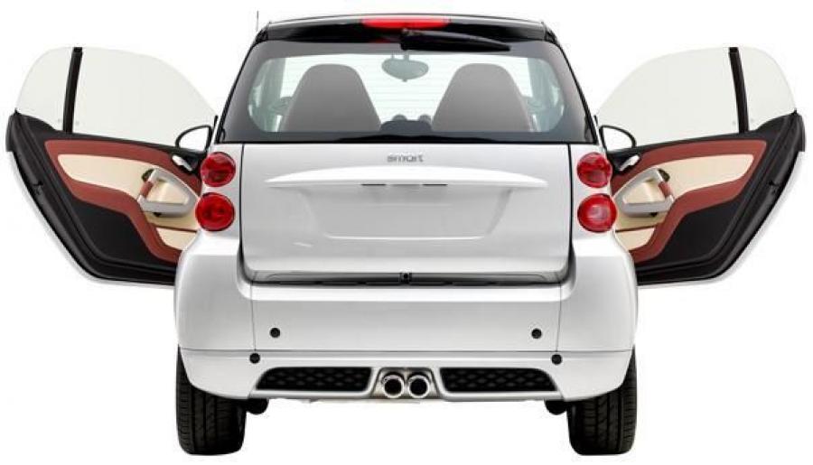  Smart ForTwo by Hermes 2008 года  (фото 14 из 17)